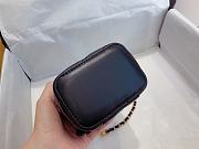 Chanel Mini Cosmetic Metal Ball lambskin Black - A88828 - 8.5x11x7 cm - 2