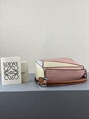 Loewe Puzzle Bag In Calfskin Pink/Blue/Green Pastel – 18x12.5x8 cm - 2