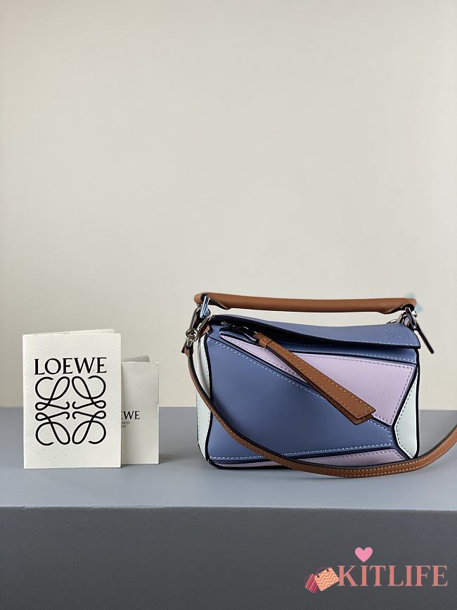 Loewe Puzzle Bag In Calfskin Navy Blue/Purple – 18x12.5x8 cm - 1