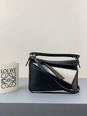 Loewe Puzzle Bag In CalfskinBlack/White/Deep Brown – 18x12.5x8 cm - 1