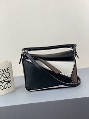 Loewe Puzzle Bag In CalfskinBlack/White/Deep Brown – 18x12.5x8 cm - 2