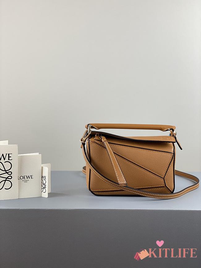 Loewe Puzzle Bag In Calfskin Light Caramel – 18x12.5x8 cm - 1