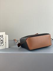 Loewe Puzzle Bag In Calfskin Black/Brown – 18x12.5x8 cm - 3