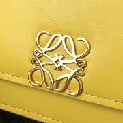 Loewe Goya Medium bag in silk calfskin Yellow – 23x15x6.5 cm - 2