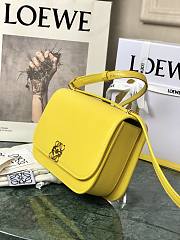 Loewe Goya Medium bag in silk calfskin Yellow – 23x15x6.5 cm - 5
