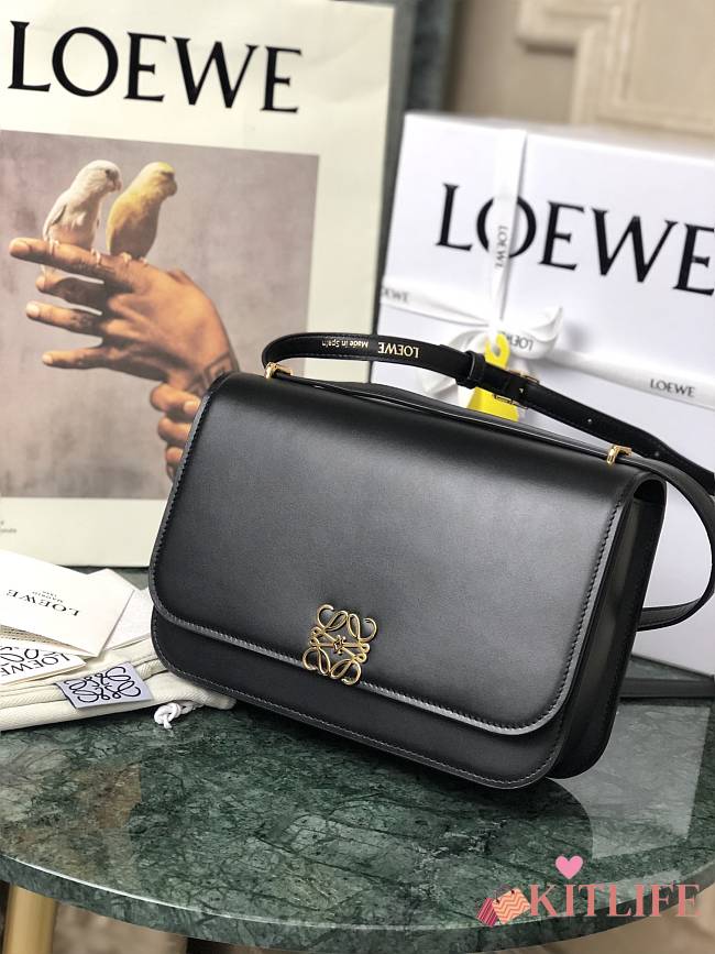 Loewe Goya Medium bag in silk calfskin Black – 23x15x6.5 cm - 1