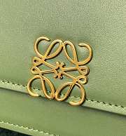 Loewe Goya Medium bag in silk calfskin Avocado Green – 23x15x6.5 cm - 2