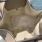 Loewe Hammock Tote Bag In Calfskin Sand – 29x14x26 cm - 3
