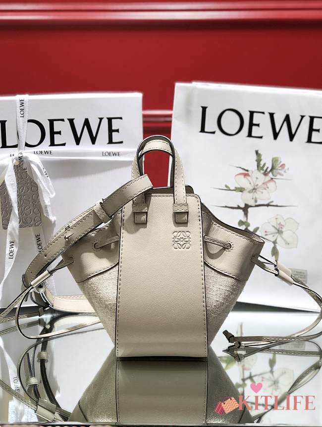 Loewe Hammock Mini Tote Bag In Calfskin White – 19.5x17x11 cm - 1