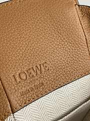 Loewe Hammock Mini Tote Bag In Calfskin Tan – 19.5x17x11 cm - 3