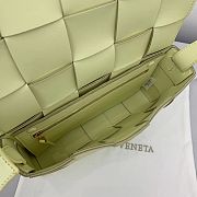 Bottega Veneta Cassette Woven Handbag Mint – 23x15x6 cm - 2