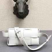 Bottega Veneta Belt Cassette Lambskin White – 44049 - 17.5x9.5x5 cm - 3