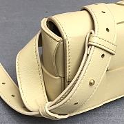 Bottega Veneta Belt Cassette Lambskin Beige – 44049 - 17.5x9.5x5 cm - 4