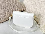 Dior Bobby Bag Black Box Cowhide Plain Weave White – M9319 – 22x17x6 cm - 5