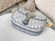Dior Bobby Bag Embroidery Oblique Grey – M9319 – 22x17x6 cm - 6