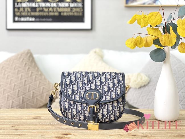 Dior Bobby Bag Embroidery Oblique Blue – M9319 – 22x17x6 cm - 1