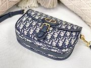 Dior Bobby Bag Embroidery Oblique Blue – M9319 – 22x17x6 cm - 2