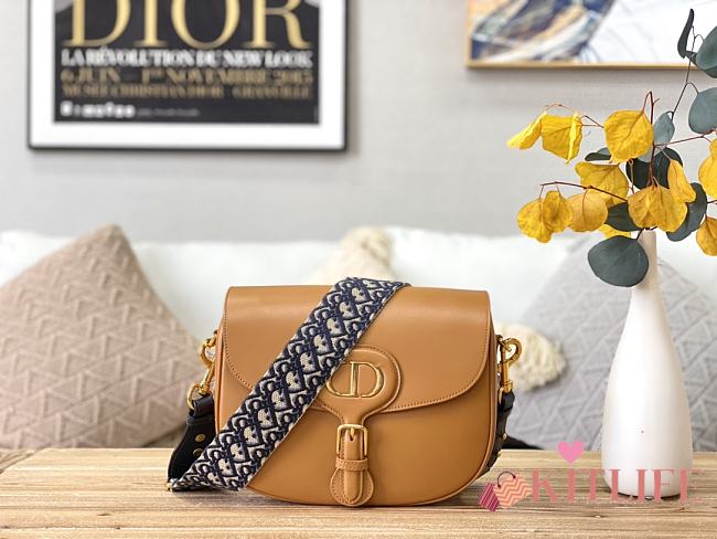 Dior Bobby Bag With Oblique Strap Deep Yellow – M9320 – 27 cm - 1
