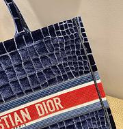 Dior Book Tote Blue Crocodile-Effect Embroidered Velvet – M1286 – 41 cm - 4