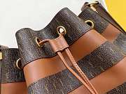 YSL Presbyopia With Leather Bucket Bag – 568606 - 25*17*30 cm - 3