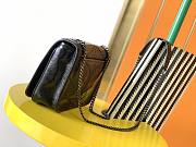 YSL Niki Wallet Chain Bag Wrinkle Leather Black – 583103 – 19x15x6 cm - 4