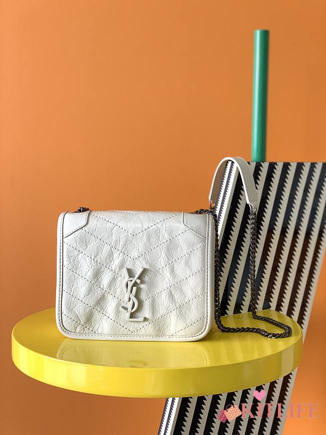 YSL Niki Wallet Chain Bag Wrinkle Leather White – 583103 – 19x15x6 cm - 1