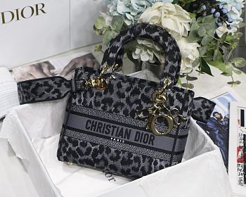 Lady Dior Embroidery Leopard Print Blue - M8002 - 24x20x11 cm