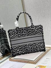 Dior Small Book Tote Gray Leopard Print - 1287 – 36×28 cm - 6