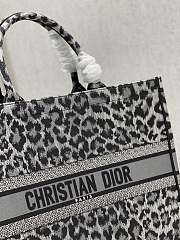 Dior Book Tote Gray Leopard Print - 1287 – 41x32 cm - 3