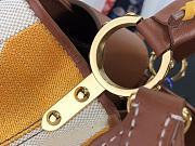 Louis Vuitton Capucines Embroidered Orange Brown Gold Buckle - M48865 - 31.5 x 20.0 x 11.0 cm - 5