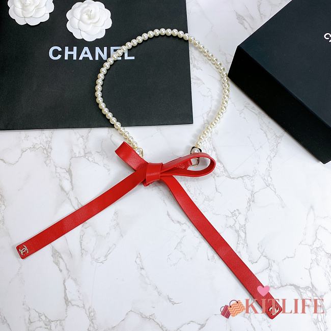 Chanel Lambskin Glass Pearl And Golden Metal Black And Pearl Red - 1
