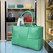 Bottega Veneta Calfskin SLIP Tote Handbag Green – 44052 – 36x24x12cm - 5