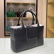 Bottega Veneta Calfskin SLIP Tote Handbag Black – 44052 – 36x24x12cm - 6