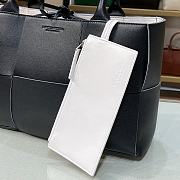 Bottega Veneta Calfskin SLIP Tote Handbag Black – 44052 – 36x24x12cm - 2
