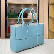 Bottega Veneta Calfskin SLIP Tote Handbag Blue – 44052 – 36x24x12cm - 4