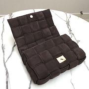 Bottega Veneta Chain Cassette Deep Brown – 44048 – 26x18x8cm - 5