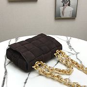 Bottega Veneta Chain Cassette Deep Brown – 44048 – 26x18x8cm - 3