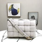 Bottega Veneta Cassette White – 44046 – 26x18x8cm - 4