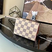 Louis Vuitton White Grid Silk-Printed  Wallet - N60478 – 12 X 9.5 X 1.5 cm - 4