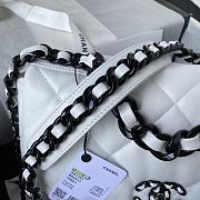 Chanel Flap Bag Goatskin Quilted White – 30x26cm - 3