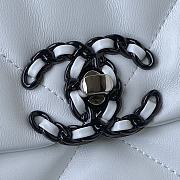 Chanel Flap Bag Goatskin Quilted White – 30x26cm - 6