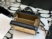 Chanel 21K Vanity Case leather handle – 99105 – 14.5x18.5x7.5 cm - 6