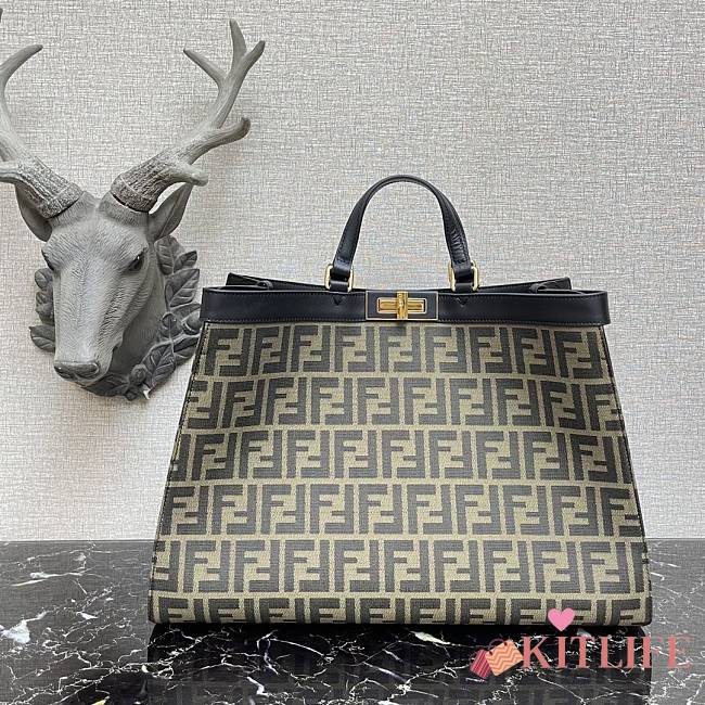 Fendi Peekaboo FF Eembroidered Presbyopia Canvas With Internal Pockets - 522 -  41×11×27cm - 1