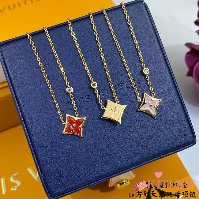 Louis Vuitton Color Blossom BB Star Pendant,Gold, Mother-Of-Pearl And Diamond - Q93612 - 1