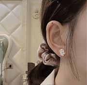 Louis Vuitton Color Blossom Sun Ear Stud, Pink/White/Red Gold And White Mother-Of-Pearl - Per Unit - Q96425 - 2