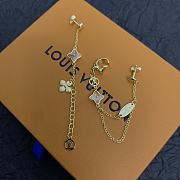 Louis Vuitton Monogram Flower Pattern Stud Earrings  - 5