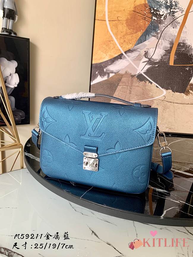 Louis Vuitton Pochette Metis Monogram Empreinte Leather Fabric - M59211 - 25.0 X 19.0 X 7.0 cm  - 1