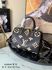 Louis Vuitton Speedy Bandouliere 25 Bicolor Monogram Empreinte Leather Black / Beige - M58947 - 25.0 x 19.0 x 15.0 cm - 1