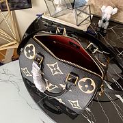 Louis Vuitton Speedy Bandouliere 25 Bicolor Monogram Empreinte Leather Black / Beige - M58947 - 25.0 x 19.0 x 15.0 cm - 2