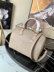 Louis Vuitton Speedy Bandouliere 25 Monogram Empreinte Leather Tourterelle - M59273 - 25.0 x 19.0 x 15.0 cm - 6